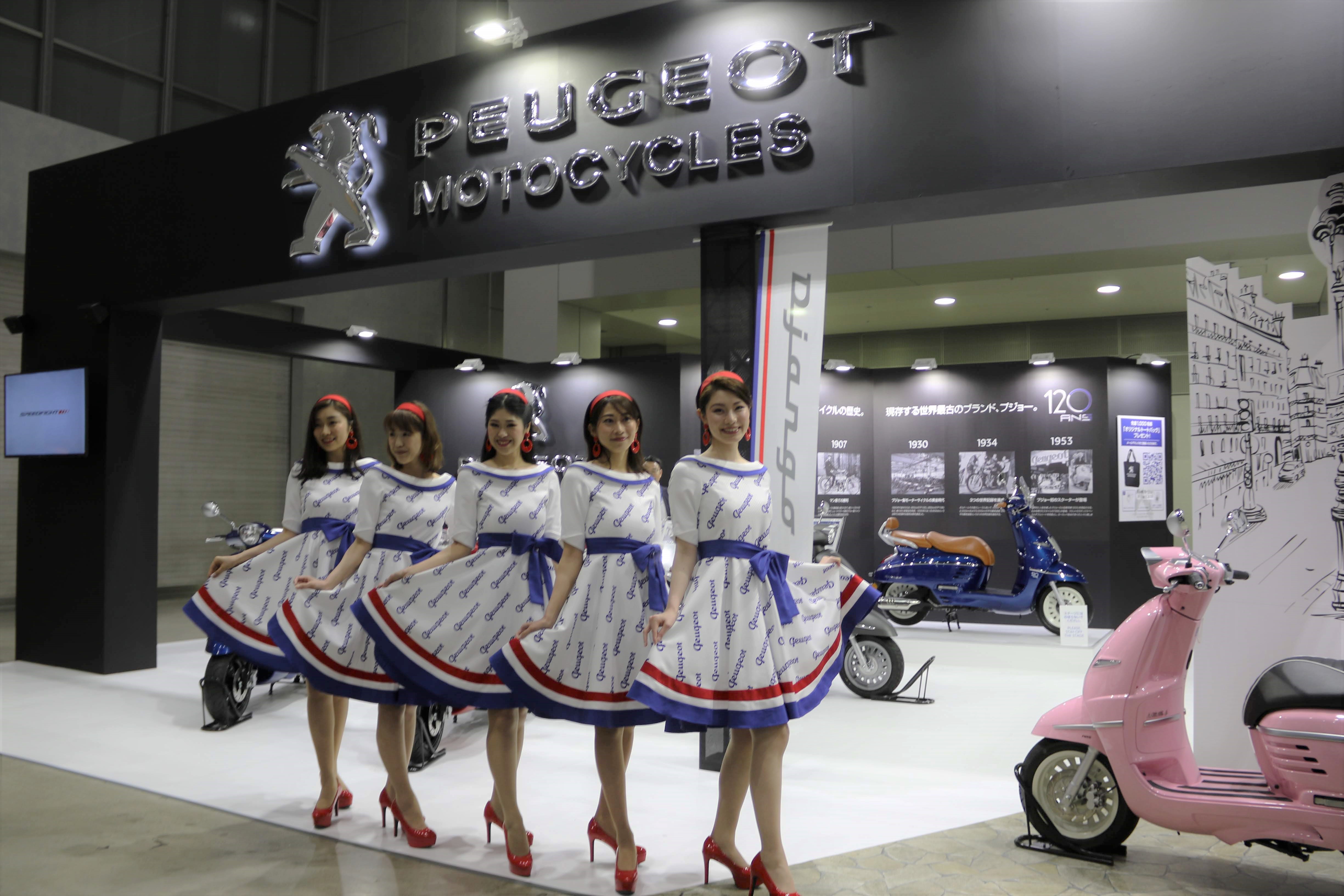 プジョーが表現したのは120年の歴史と始まりの場所…東京モーターサイクルショー2019